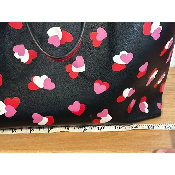 Kate Spade New York Flutter Hearts Large Reversible Tote Bag EUC ☔️ - Picture 10 of 11
